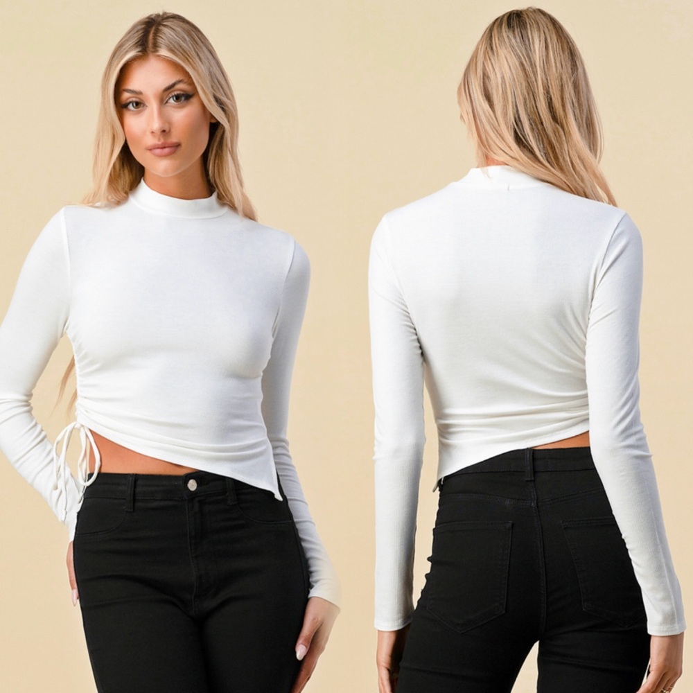 Long sleeves ruched detail soft and stretchy top
